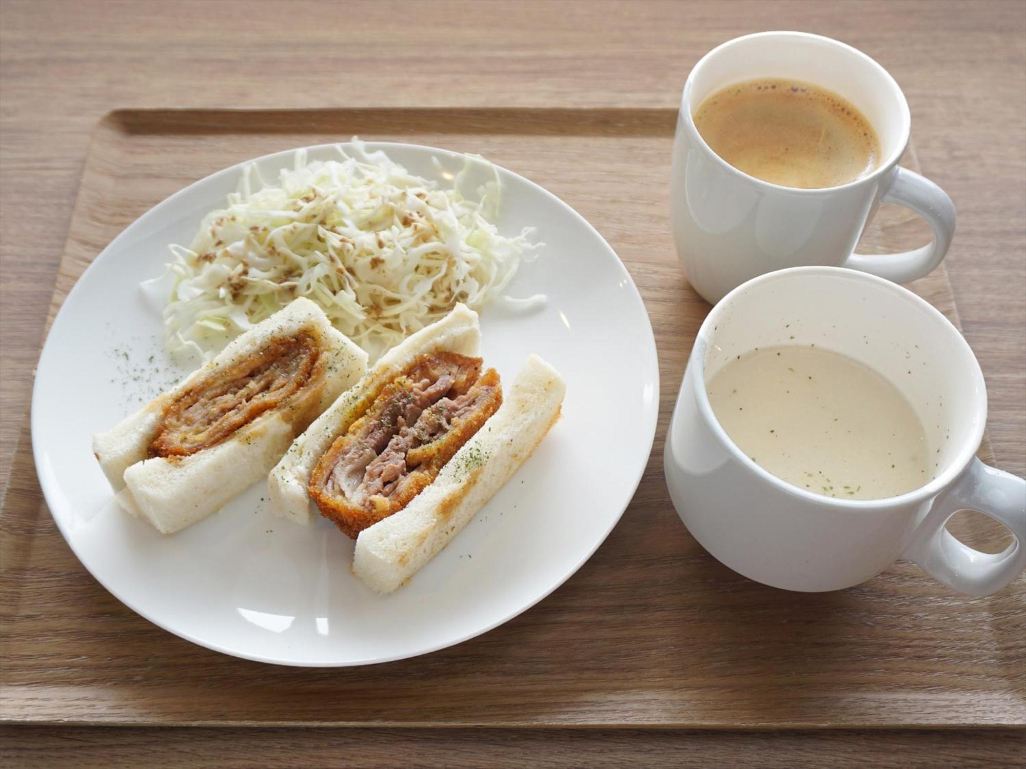 雷蒂梅胶囊旅馆酒店 那霸 外观 照片